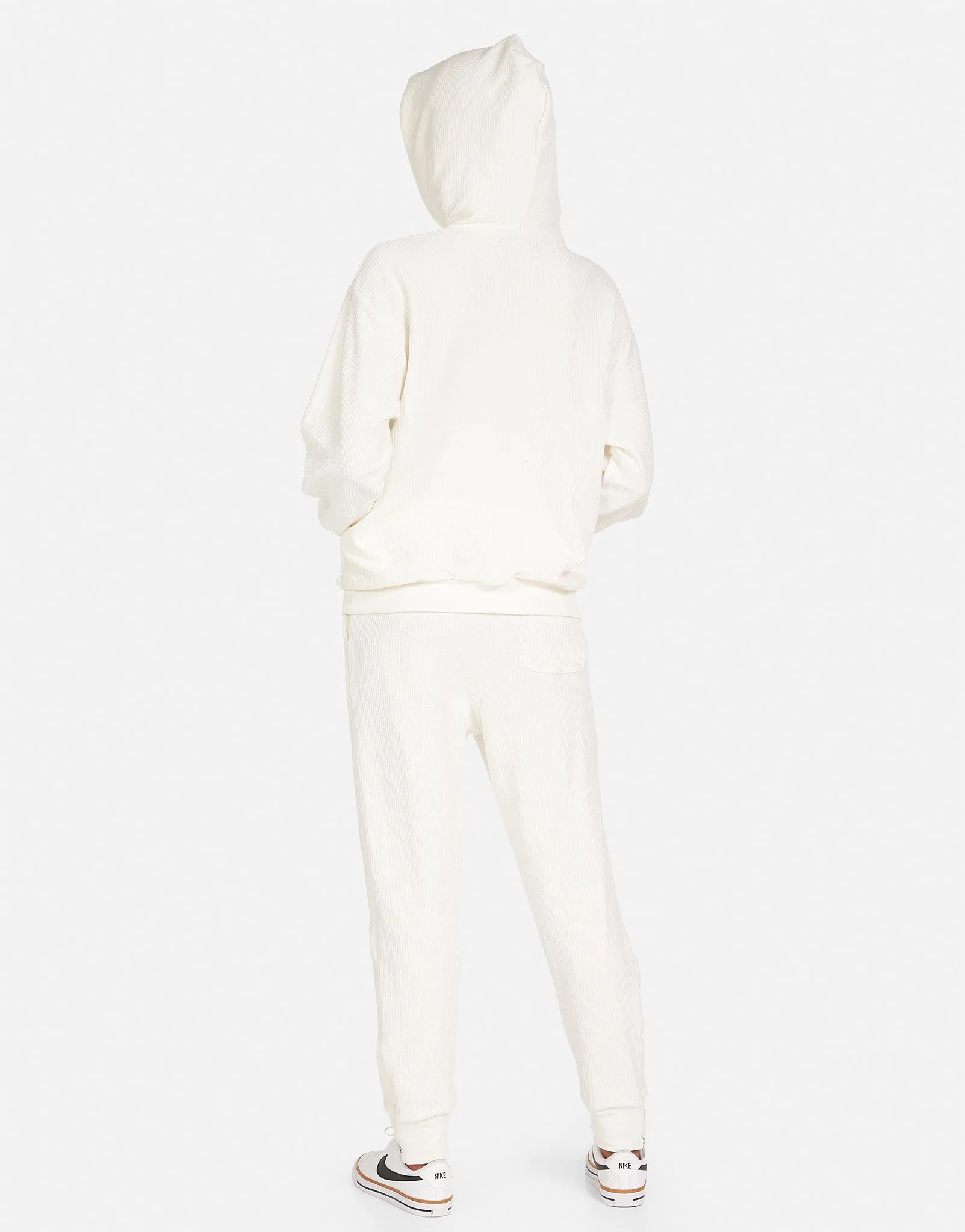 Johanes Hoodie w/ Kangaroo Pocket